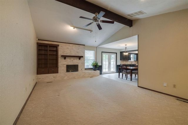 7400 Walnut Creek Drive, Oklahoma City, OK 73142