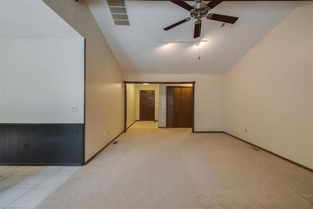 7400 Walnut Creek Drive, Oklahoma City, OK 73142