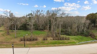 4728 Dutton Lake Drive, Baytown, TX 77523