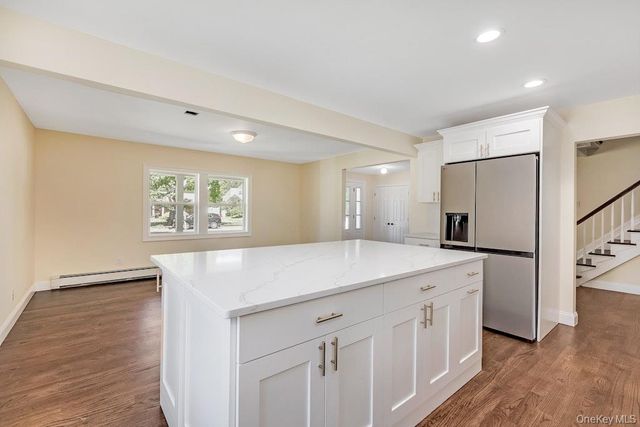 3 Barkley Lane, Nesconset, NY 11767