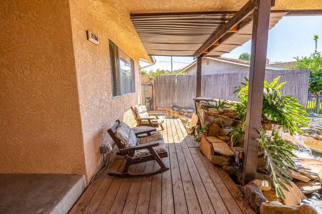 2760 Brooks Ct, Turlock, CA 95382