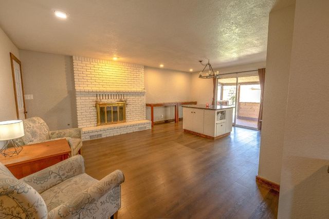 2760 Brooks Ct, Turlock, CA 95382