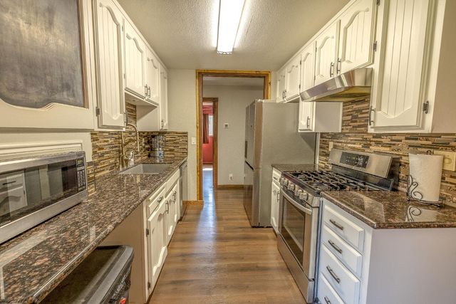 2760 Brooks Ct, Turlock, CA 95382