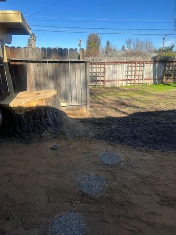 3932 whitney Ave, Sacramento, CA 95821