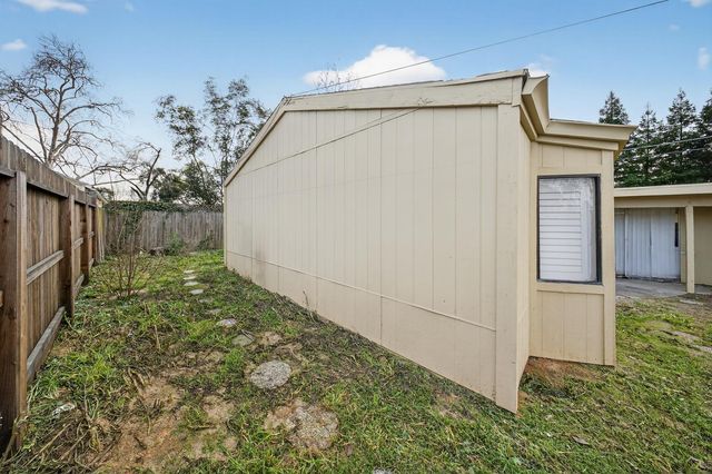 3932 whitney Ave, Sacramento, CA 95821