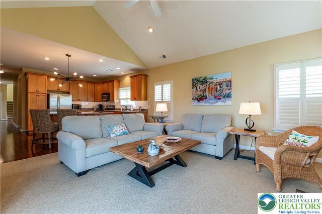 110 Moor Drive, Palmer Twp, PA 18045