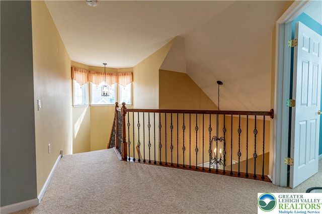 110 Moor Drive, Palmer Twp, PA 18045