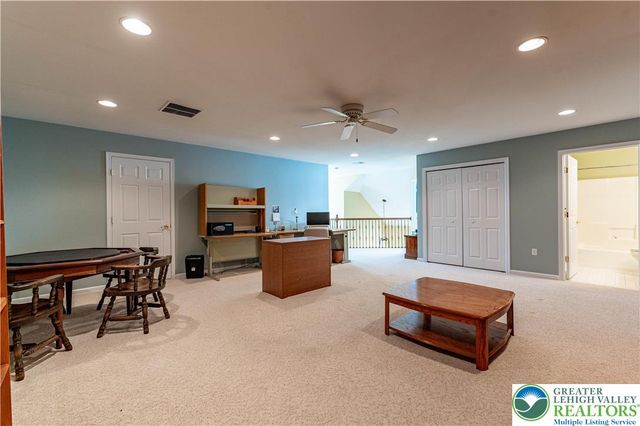 110 Moor Drive, Palmer Twp, PA 18045