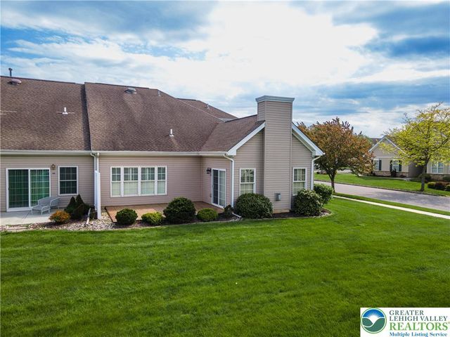 110 Moor Drive, Palmer Twp, PA 18045