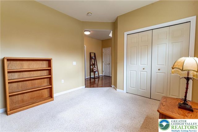 110 Moor Drive, Palmer Twp, PA 18045