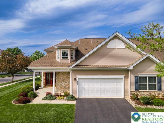 110 Moor Drive, Palmer Twp, PA 18045
