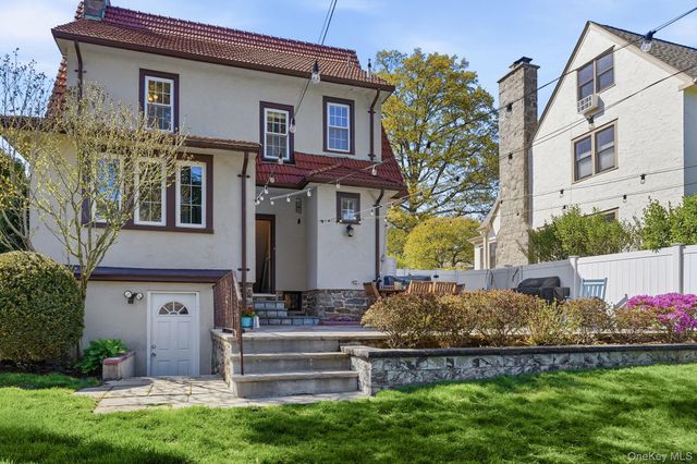 76 Yale Road, Hartsdale, NY 10530