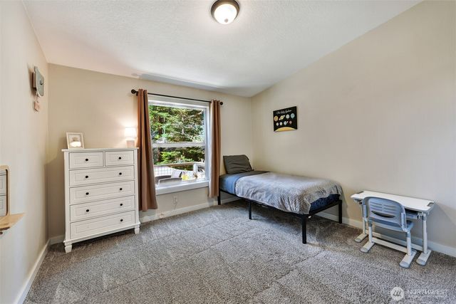 7777 Hellman Road, Clinton, WA 98236