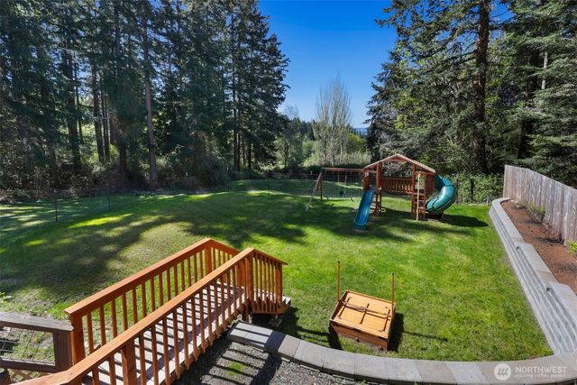 7777 Hellman Road, Clinton, WA 98236