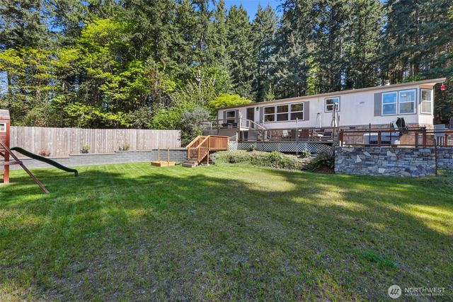 7777 Hellman Road, Clinton, WA 98236