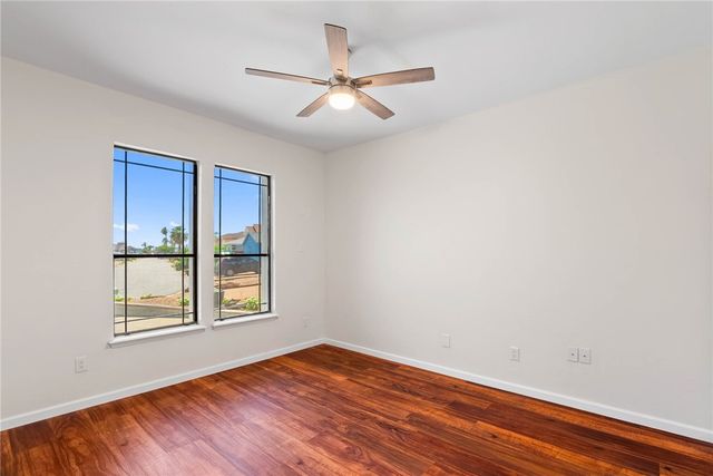 13909 Blackbeard Dr, Corpus Christi, TX 78418