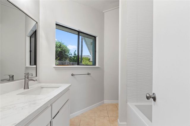 13909 Blackbeard Dr, Corpus Christi, TX 78418