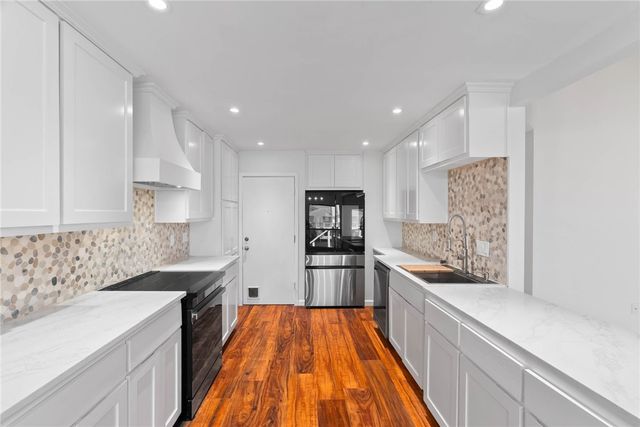 13909 Blackbeard Dr, Corpus Christi, TX 78418