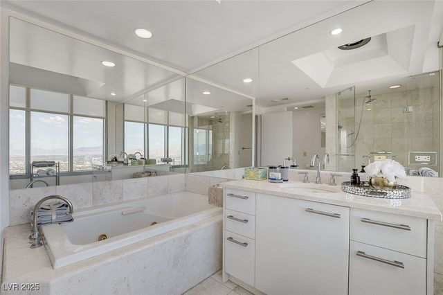 222 Karen Avenue 4101, Las Vegas, NV 89109