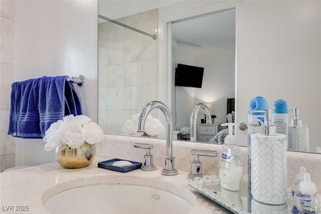 222 Karen Avenue 4101, Las Vegas, NV 89109