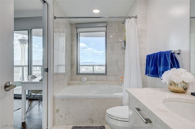 222 Karen Avenue 4101, Las Vegas, NV 89109