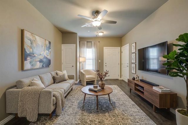 1007 SW 91st Street, Oklahoma City, OK 73139