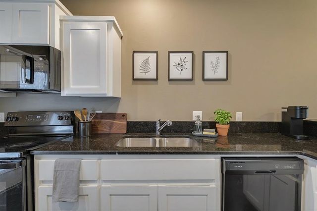 1007 SW 91st Street, Oklahoma City, OK 73139