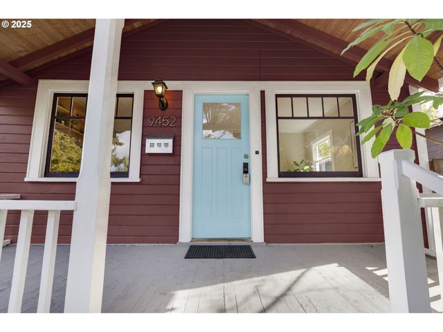 9452 N POLK Ave, Portland, OR 97203