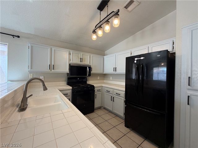 505 Casa Del Norte Drive, North Las Vegas, NV 89031