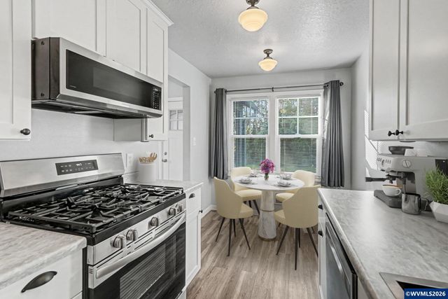 2451 Simpson St SE, Salem, OR 97301