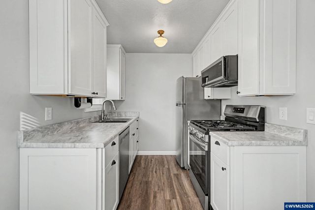 2451 Simpson St SE, Salem, OR 97301