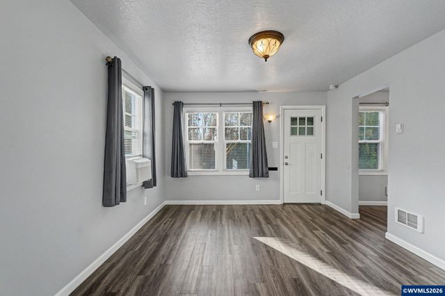 2451 Simpson St SE, Salem, OR 97301