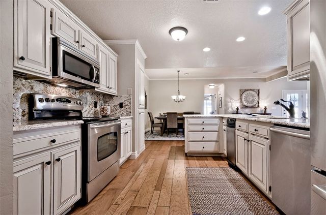 5 S Prairie Dunes Drive, Rogers, AR 72758