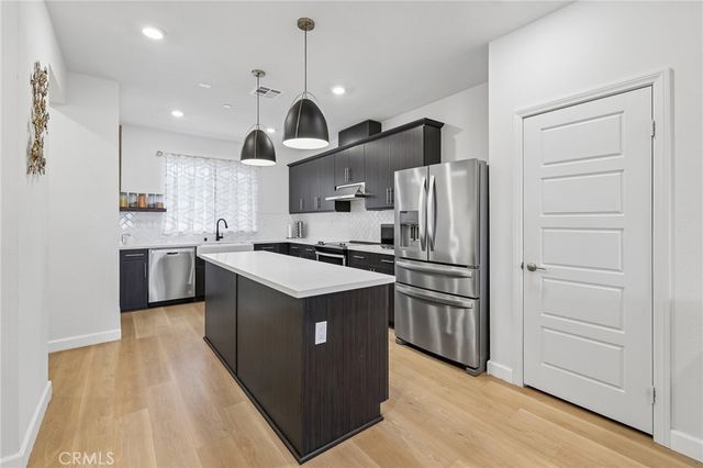 342 Fitzpatrick 106-B1, San Marcos, CA 92069