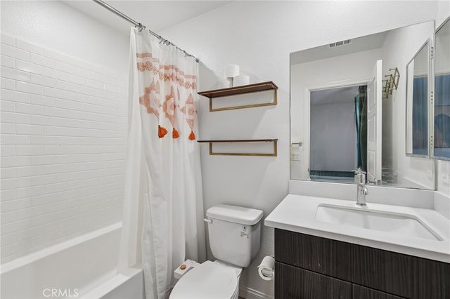 342 Fitzpatrick 106-B1, San Marcos, CA 92069