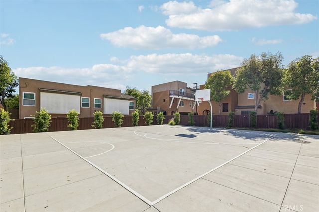 342 Fitzpatrick 106-B1, San Marcos, CA 92069