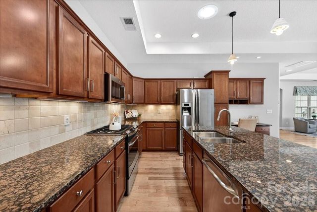 4430 Parkgate Drive, Matthews, NC 28105