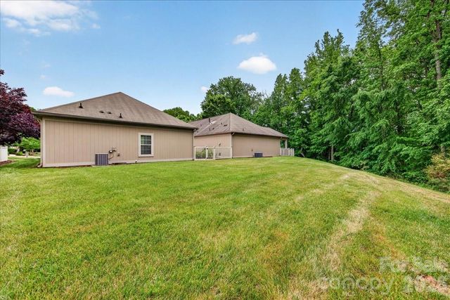 4430 Parkgate Drive, Matthews, NC 28105