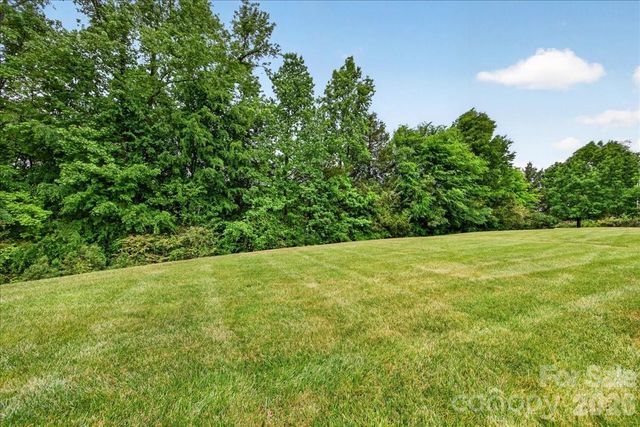 4430 Parkgate Drive, Matthews, NC 28105