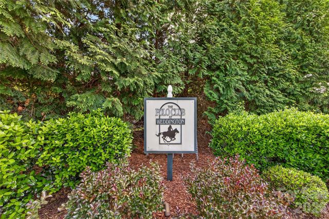 4430 Parkgate Drive, Matthews, NC 28105
