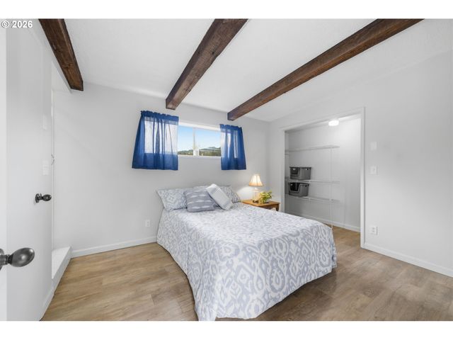 37340 CAMP CREEK Rd, Springfield, OR 97478