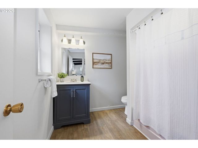 37340 CAMP CREEK Rd, Springfield, OR 97478