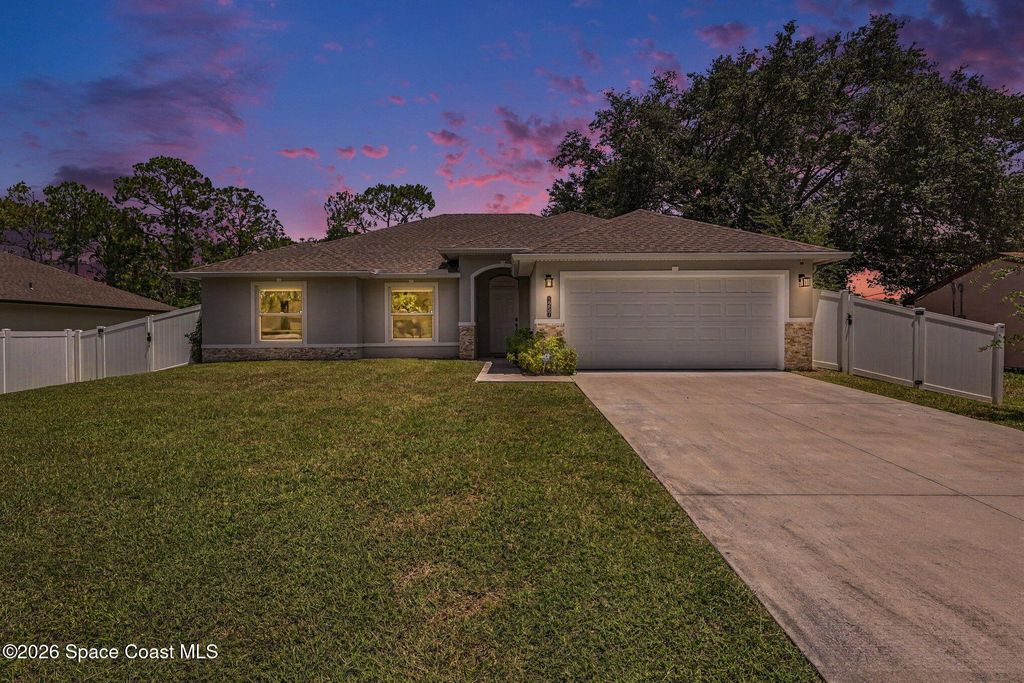 1257 Theresa Street SE, Palm Bay, FL 32909