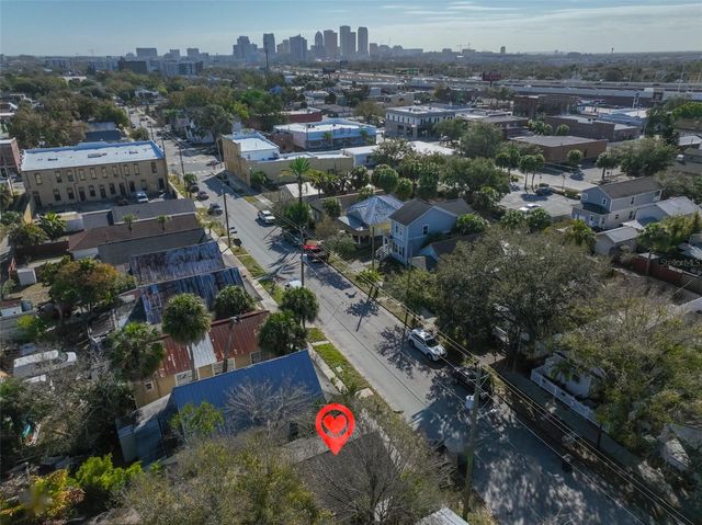 2331 W CHESTNUT STREET, Tampa, FL 33607