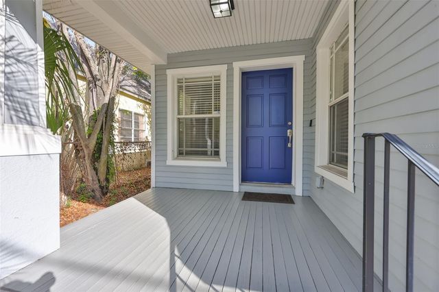 2331 W CHESTNUT STREET, Tampa, FL 33607