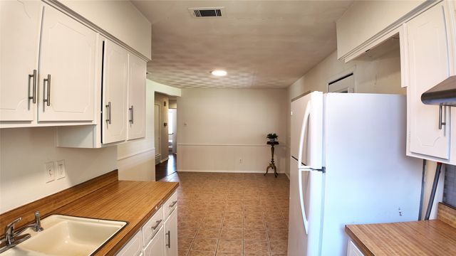 2510 Larchmont Drive, Mesquite, TX 75150