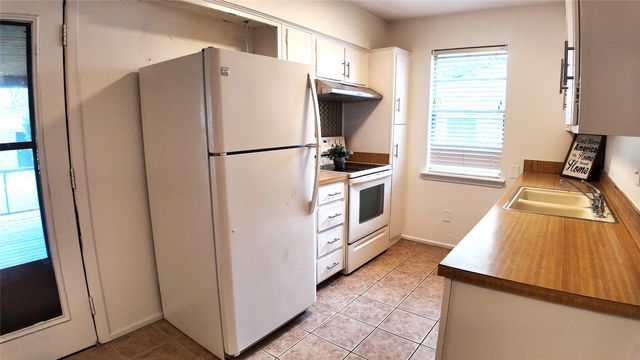 2510 Larchmont Drive, Mesquite, TX 75150