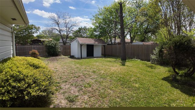 2510 Larchmont Drive, Mesquite, TX 75150