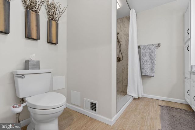 91 CARLTON AVE, Marlton, NJ 08053