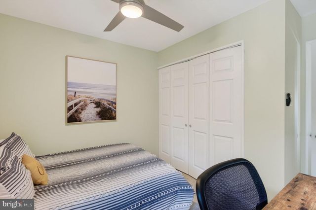 91 CARLTON AVE, Marlton, NJ 08053